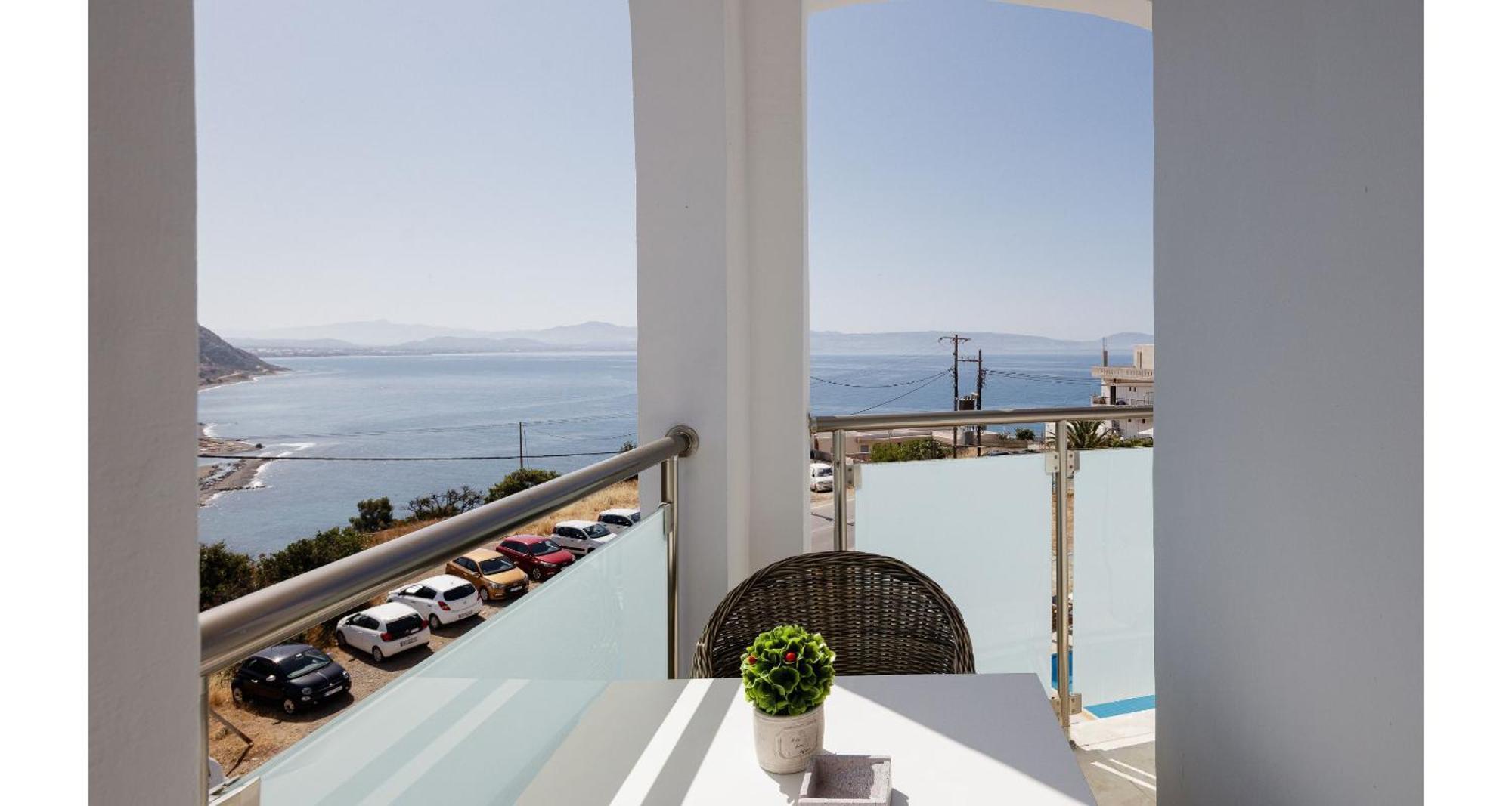 Areti Hotel Agia Galini  Exterior photo