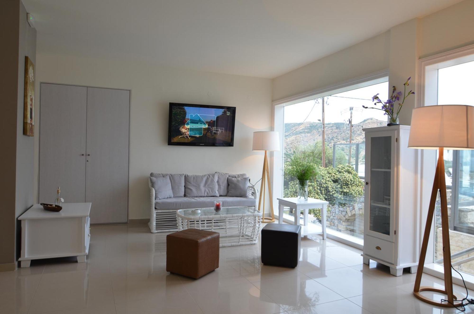 Areti Hotel Agia Galini  Exterior photo